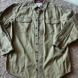LL Bean Men Olive Green Button-Up Work Shirt Flannel Lined M-Tall 100% Cotton